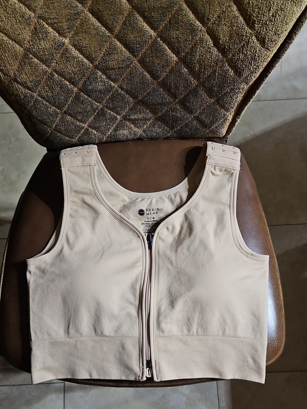 Prairie Wear Hugger Prima Compression Post Surgery Bra Mastectomy Padded Tan